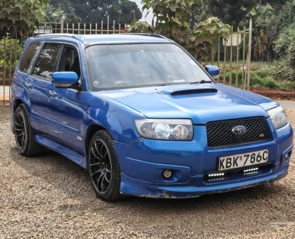 Subaru Forester SG5