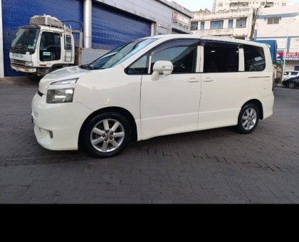 Clean voxy for sale!