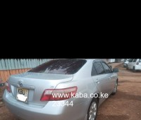 buy-and-drive-toyota-camry-small-0