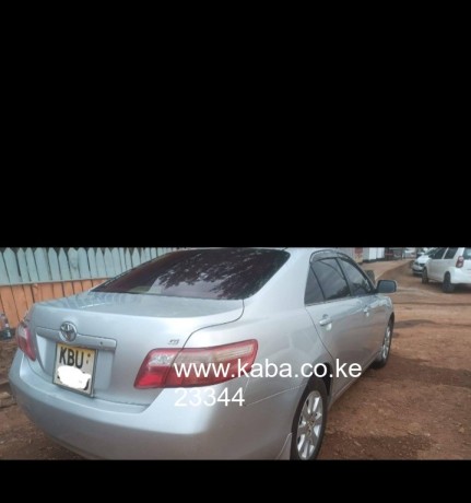 buy-and-drive-toyota-camry-big-0