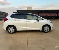 2018-honda-fit-small-7