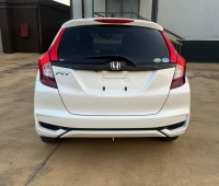 2018-honda-fit-small-8