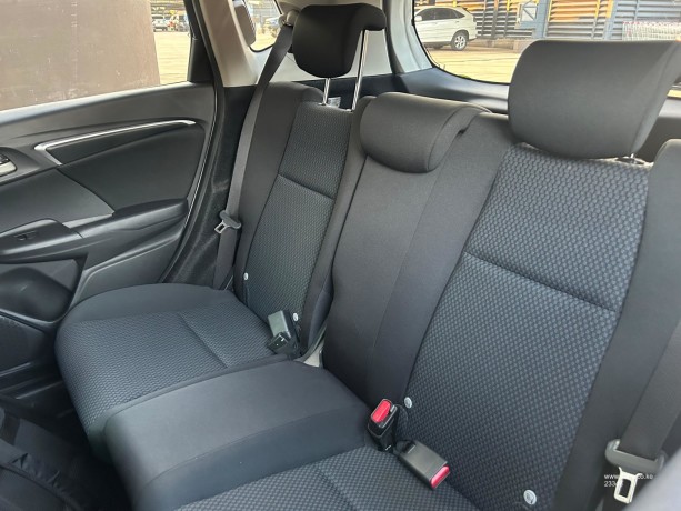 2018-honda-fit-big-4