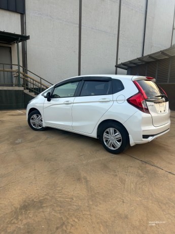 2018-honda-fit-big-6