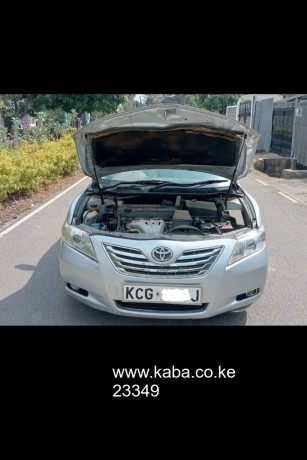 clean-toyota-camry-up-for-grabs-big-1