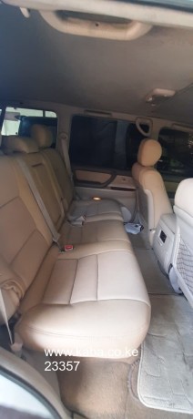 clean-landcruiser-100-series-diesel-big-4