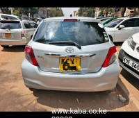 toyota-vitz-small-8