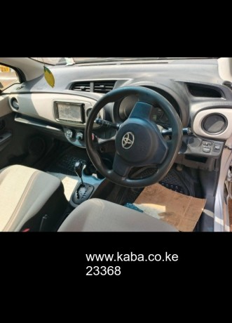 toyota-vitz-big-4