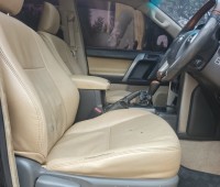 landcruiser-prado-diesel-small-6