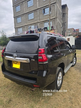 landcruiser-prado-diesel-big-1
