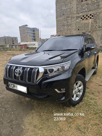 landcruiser-prado-diesel-big-9
