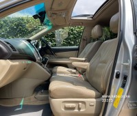 toyota-lexus-rx4000h-small-6
