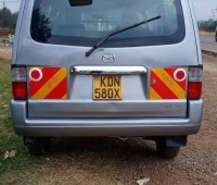 mazda-bongo-small-5