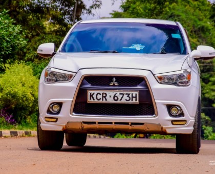 MITSUBISHI RVR