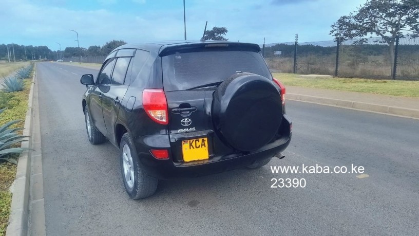 2007-toyota-rav4-big-1