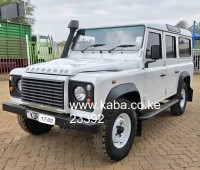 land-rover-defender-110-small-2