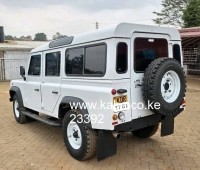 land-rover-defender-110-small-7