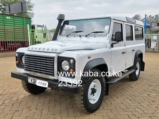 land-rover-defender-110-big-2