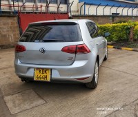volkswagen-golf-small-2