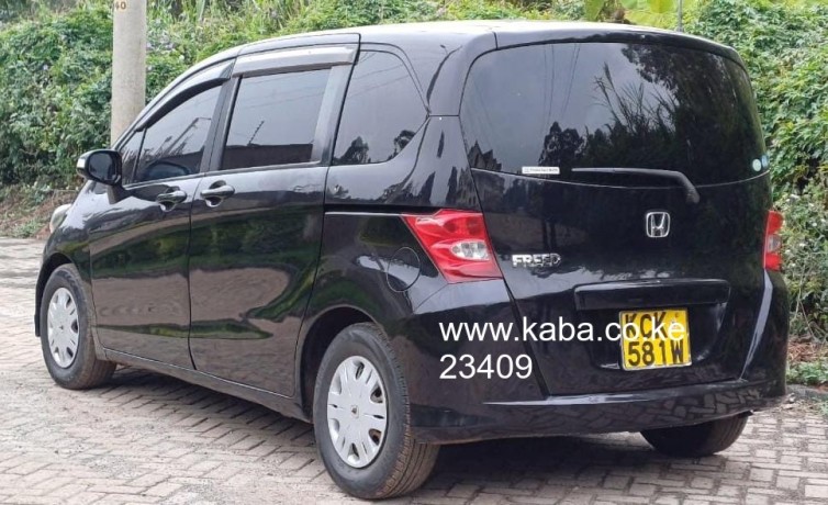honda-freed-big-4