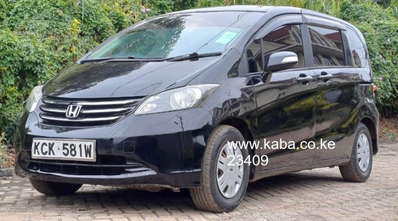 honda-freed-big-0