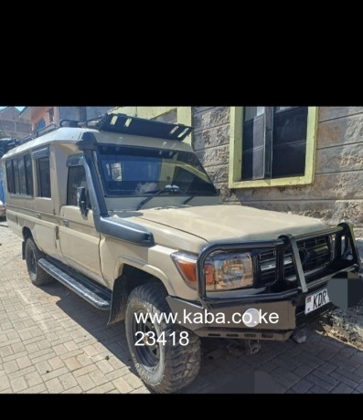 landcruiser-long-chasis-75-series-big-0