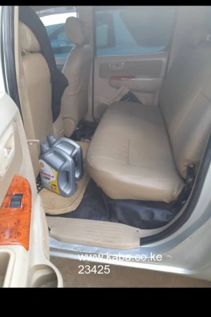 hilux-double-cabin-big-2