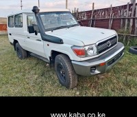 landcruiser-hardtop-small-0