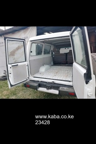 landcruiser-hardtop-big-5