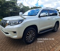 toyota-landcruiser-prado-txl-small-0