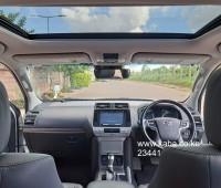 toyota-landcruiser-prado-txl-small-3