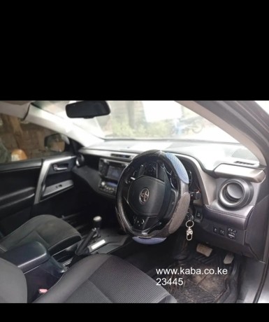 buy-and-drive-rav4-big-7