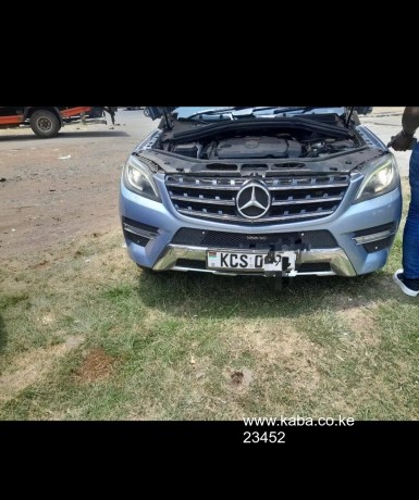mercedes-ml350-big-0