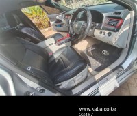buy-and-drive-toyota-crown-small-6