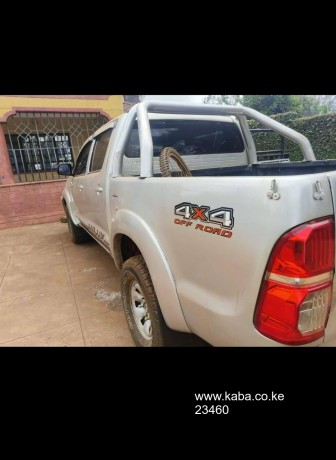 hilux-double-cabin-big-3