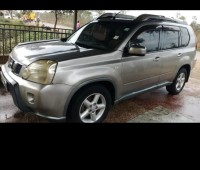x-trail-local-with-sunroof-small-1