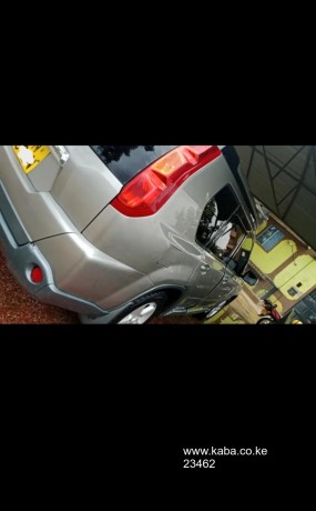 x-trail-local-with-sunroof-big-3
