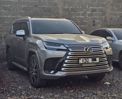 Lexus Lx600