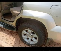 land-cruiser-prado-small-1