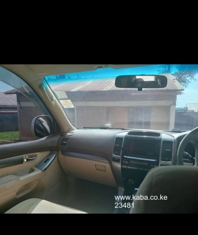 land-cruiser-prado-big-5