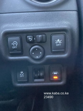 2017-nissan-note-at-kshs-930000-big-8