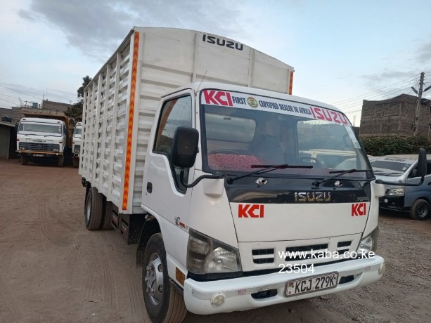 extremely-clean-isuzu-npr-on-sale-big-3