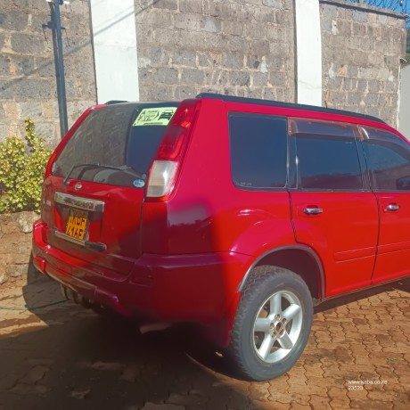 nissan-xtrail-2001-big-3