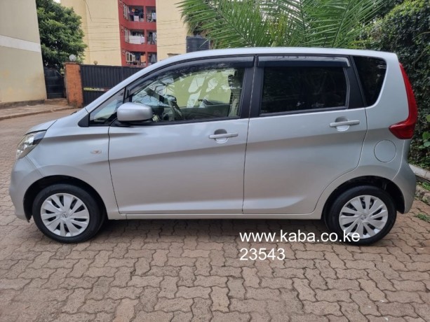 nissan-dayz-2018-kdv-650cc-petrol-silver-colour-reverse-cameracollision-control-emergency-break-big-2