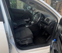 vw-golf-variant-2012-small-8