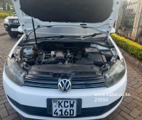 vw-golf-variant-2012-small-5