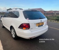 vw-golf-variant-2012-small-2