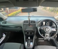 vw-golf-variant-2012-small-7