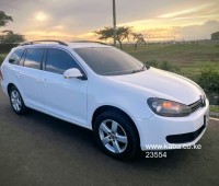 vw-golf-variant-2012-small-0