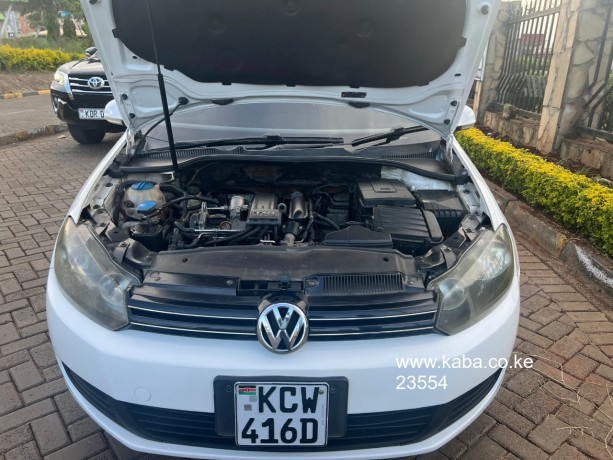 vw-golf-variant-2012-big-5